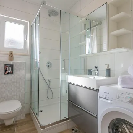 Vis Maris Feriehus Makarska