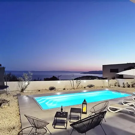 Vis Maris Feriehus *