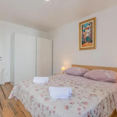 Vis Maris Holiday home *