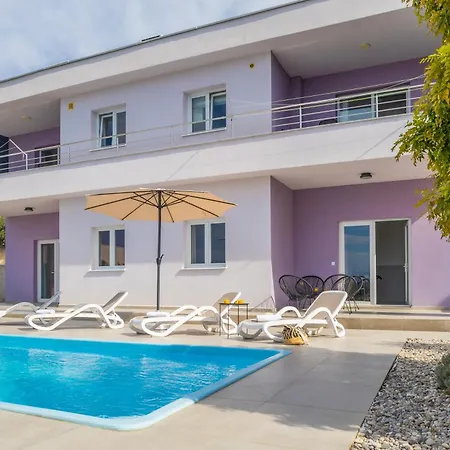 Holiday home Vis Maris Makarska